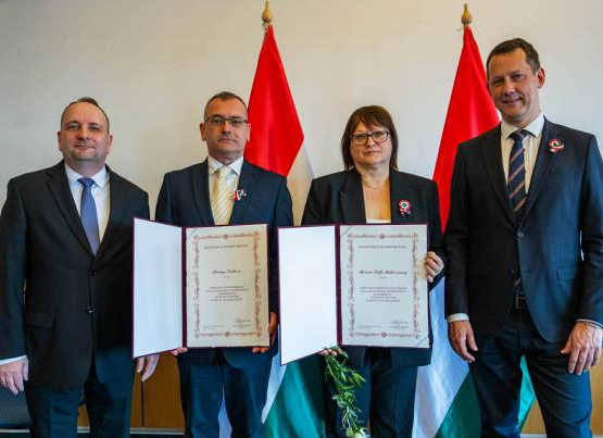 kitüntetés-605px